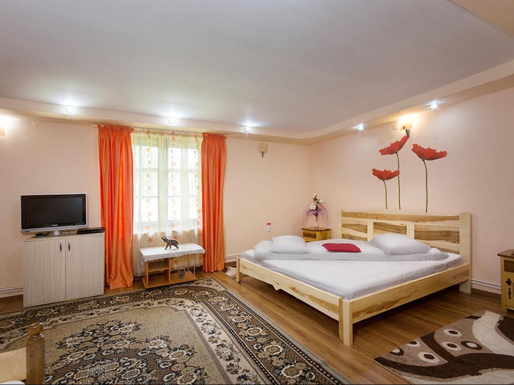 Hotel Pensiunea Bobu Izvoru Muntelui Esterno foto